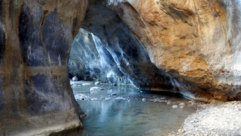 Φαράγγι Σαρακίνας