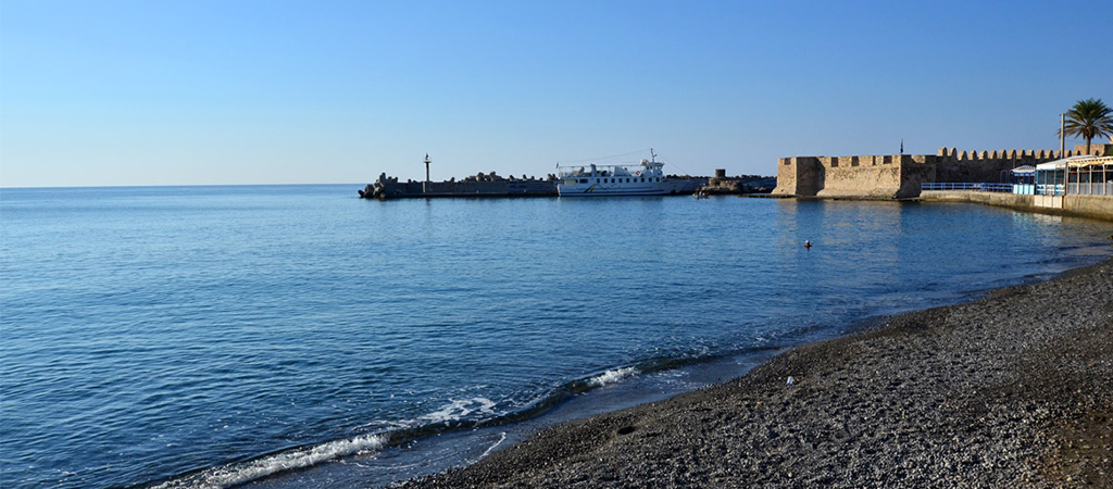 &Kappa;&epsilon;&nu;&tau;&rho;&iota;&kappa;ή &pi;&alpha;&rho;&alpha;&lambda;ί&alpha; &Iota;&epsilon;&rho;ά&pi;&epsilon;&tau;&rho;&alpha;&sigmaf;